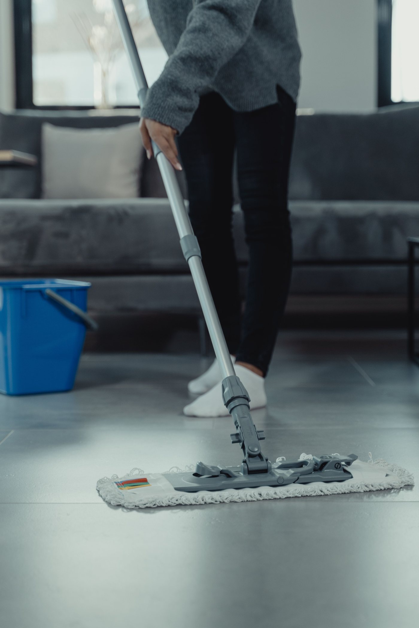 Concord floor care and tile cleaning service for a commercial building
